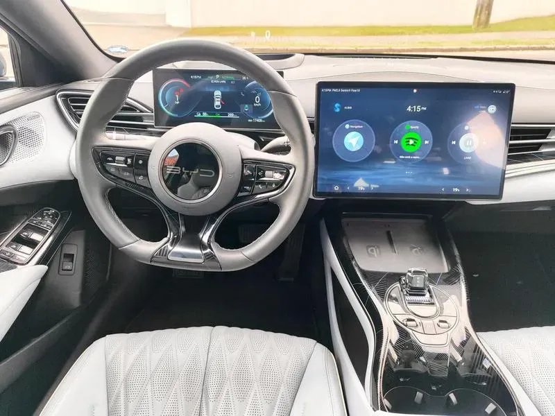 BYD Seal - Imagem 16