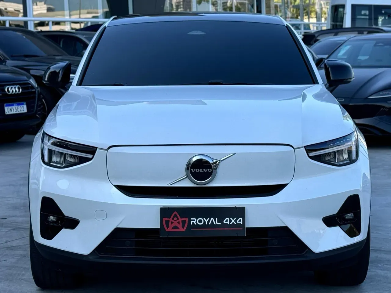 Volvo C40 Recharge - Imagem 2