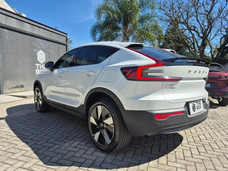 Volvo C40 Recharge - Imagem 4