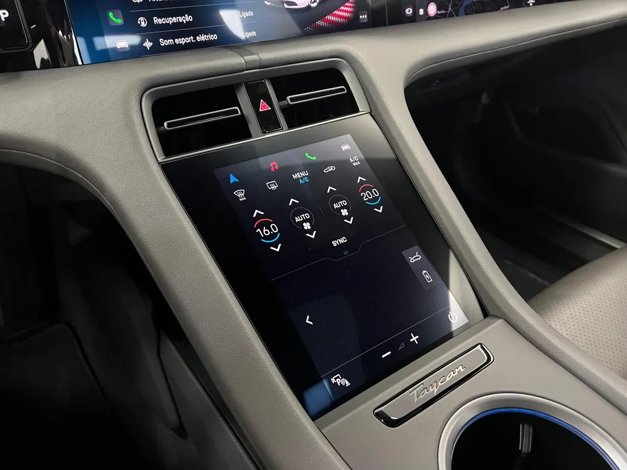 Porsche Taycan - Imagem 20