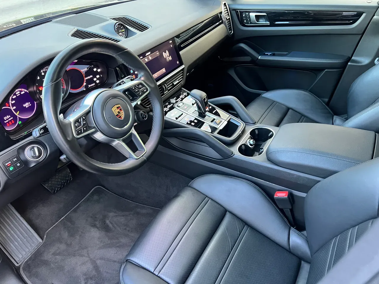 Porsche Cayenne - Imagem 8