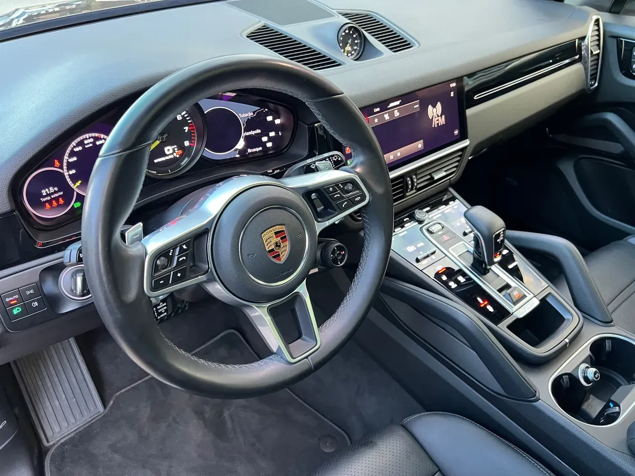 Porsche Cayenne - Imagem 9