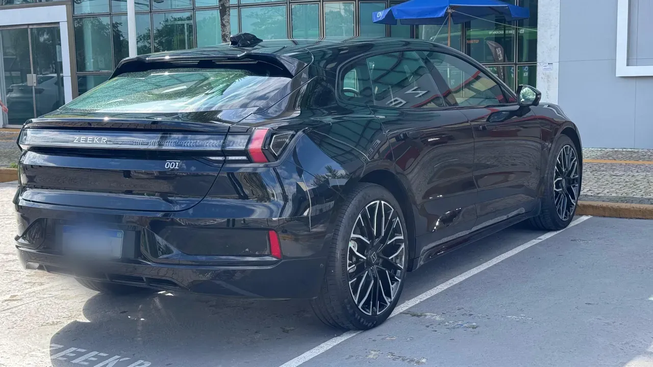 Zeekr 001 - Imagem 4