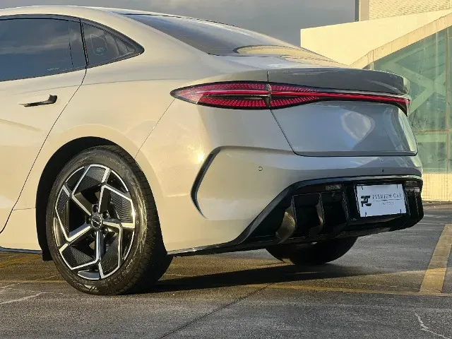 BYD Seal - Imagem 10