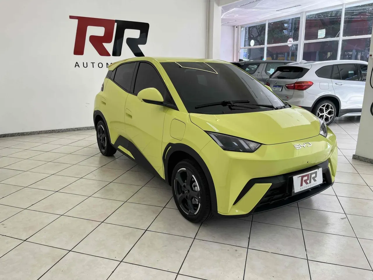 BYD Dolphin - Imagem 3