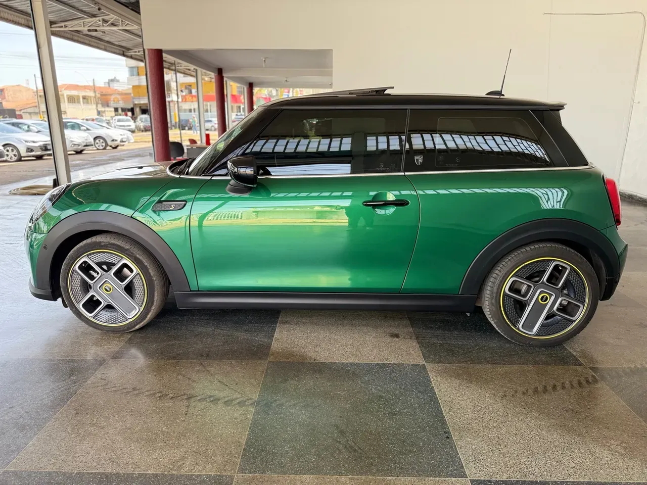 Mini CooperSE - Imagem 3