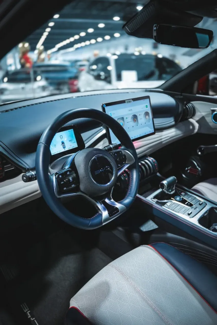 BYD Yuan Plus - Imagem 8