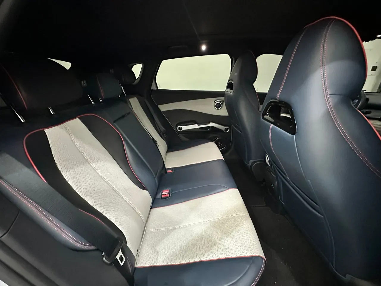 BYD Yuan Plus - Imagem 8