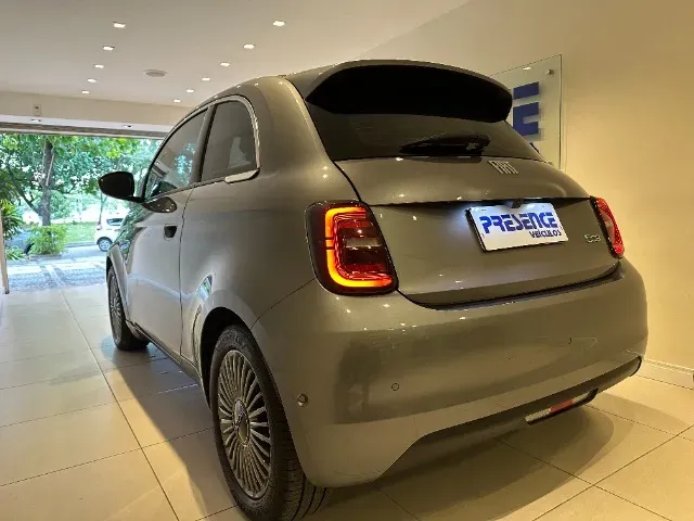 Fiat 500e - Imagem 13