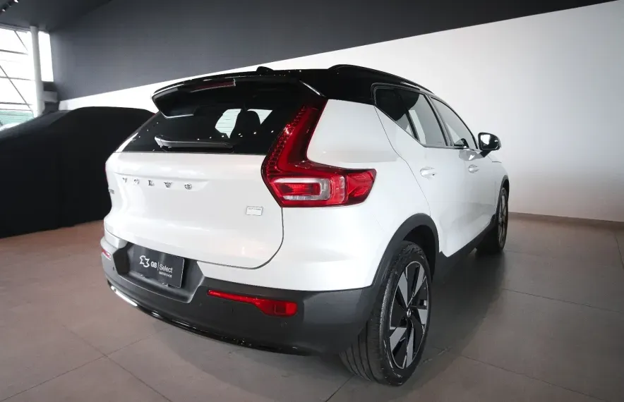 Volvo XC40 Recharge - Imagem 15
