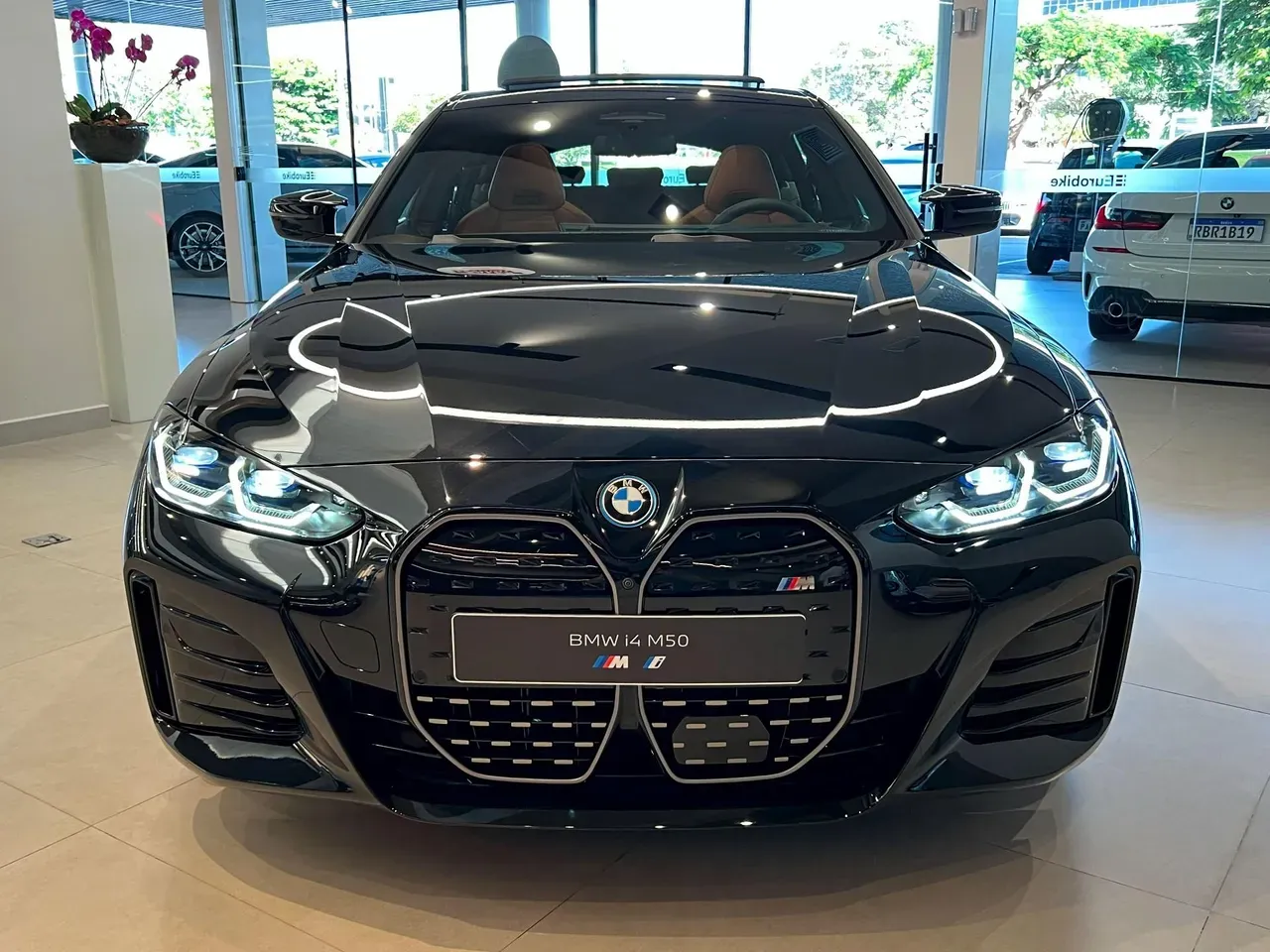BMW I4 - Imagem 2
