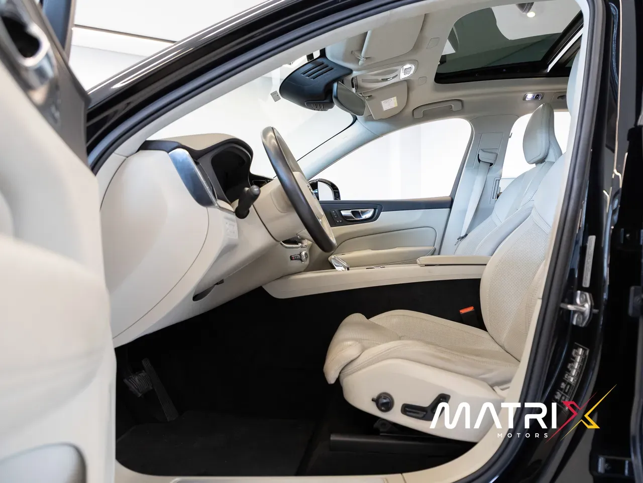 Volvo Xc60 Recharge Plug-in Hybrid - Imagem 16