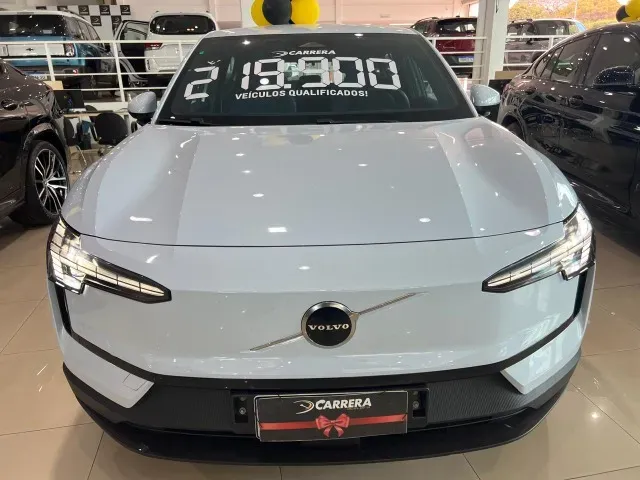 Volvo EX30 - Imagem 3