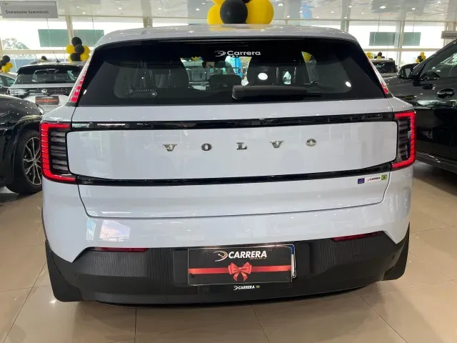 Volvo EX30 - Imagem 4