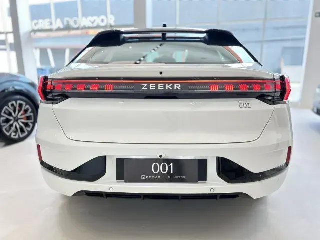 Zeekr 001 - Imagem 5