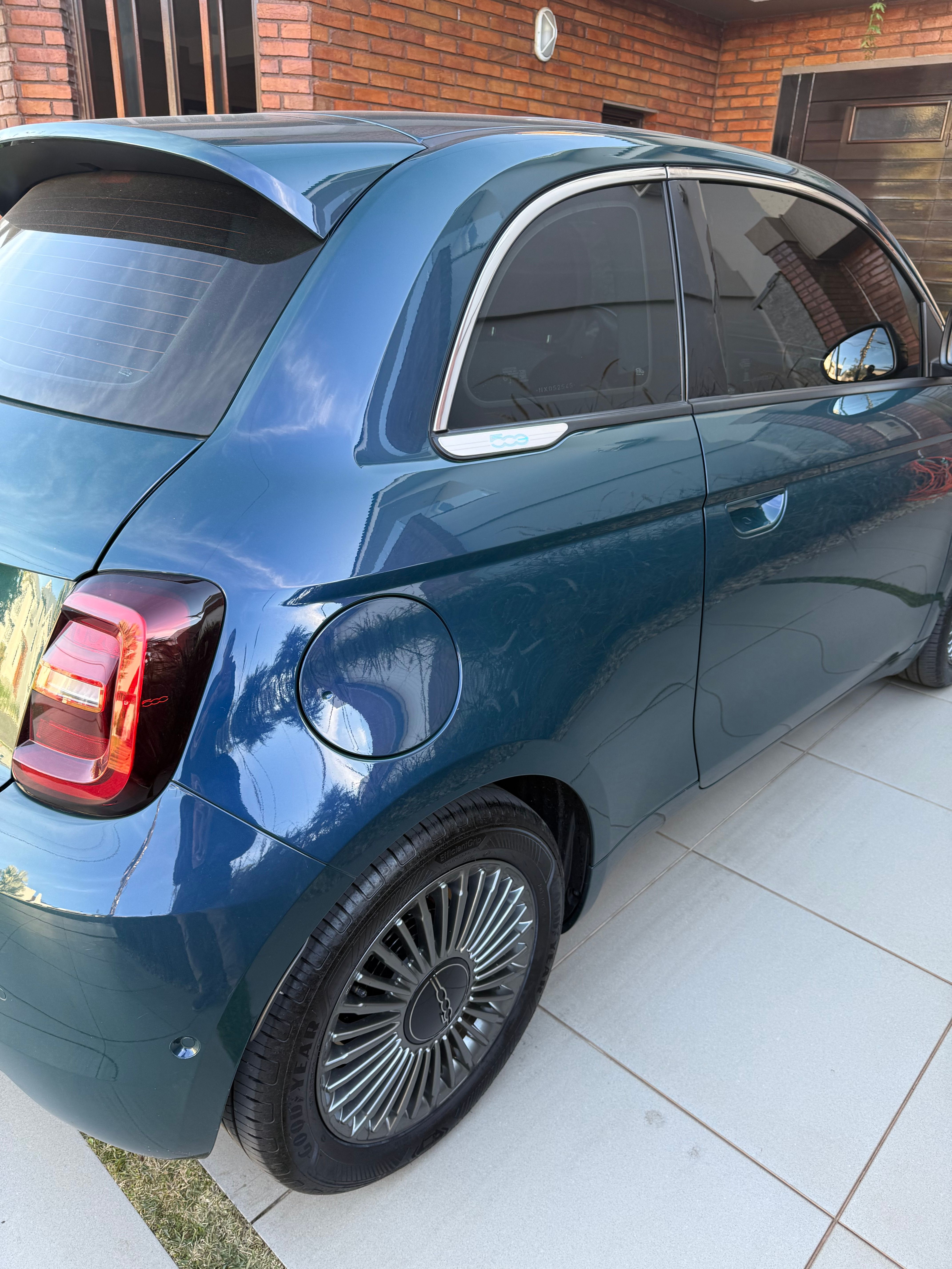 Fiat 500e - Imagem 17