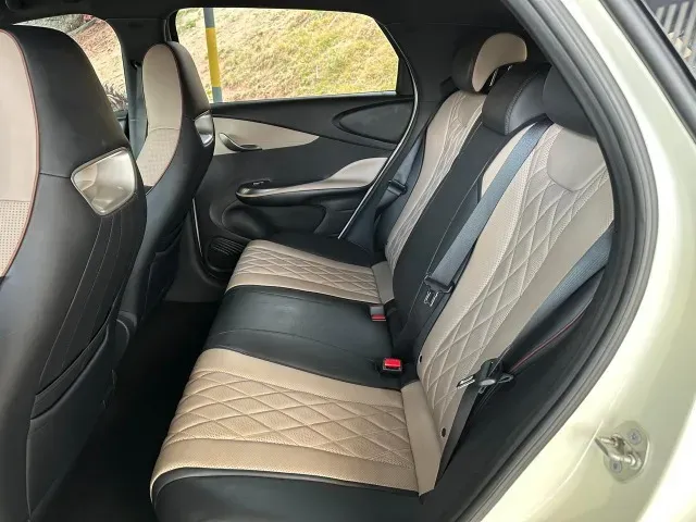 BYD Dolphin - Imagem 12