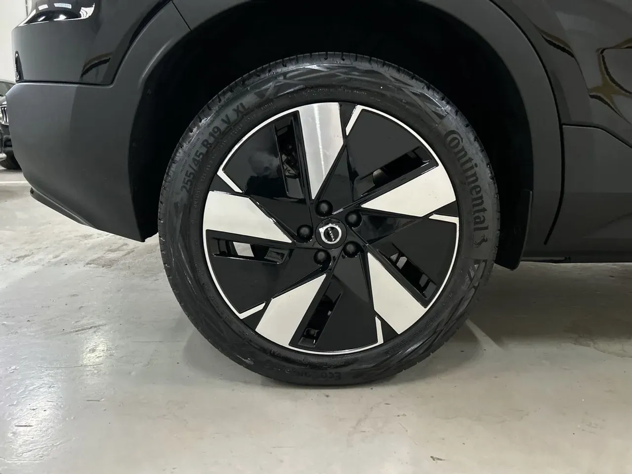 Volvo Ec40 - Imagem 6