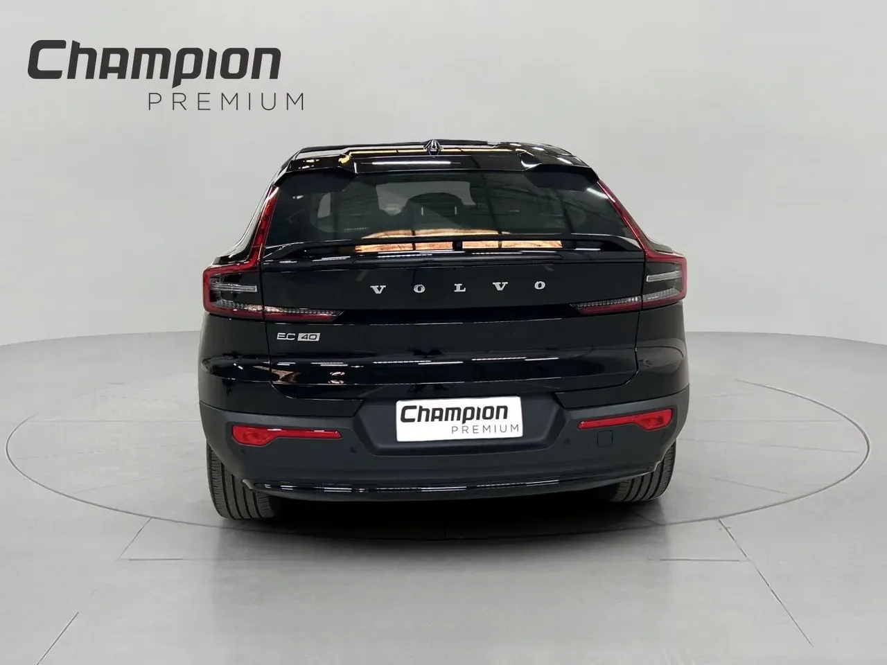 Volvo Ec40 - Imagem 13