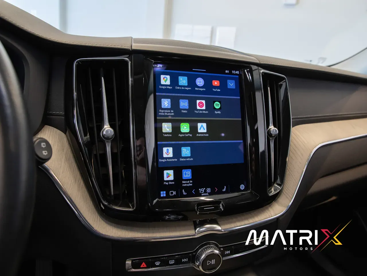 Volvo Xc60 Recharge Plug-in Hybrid - Imagem 11