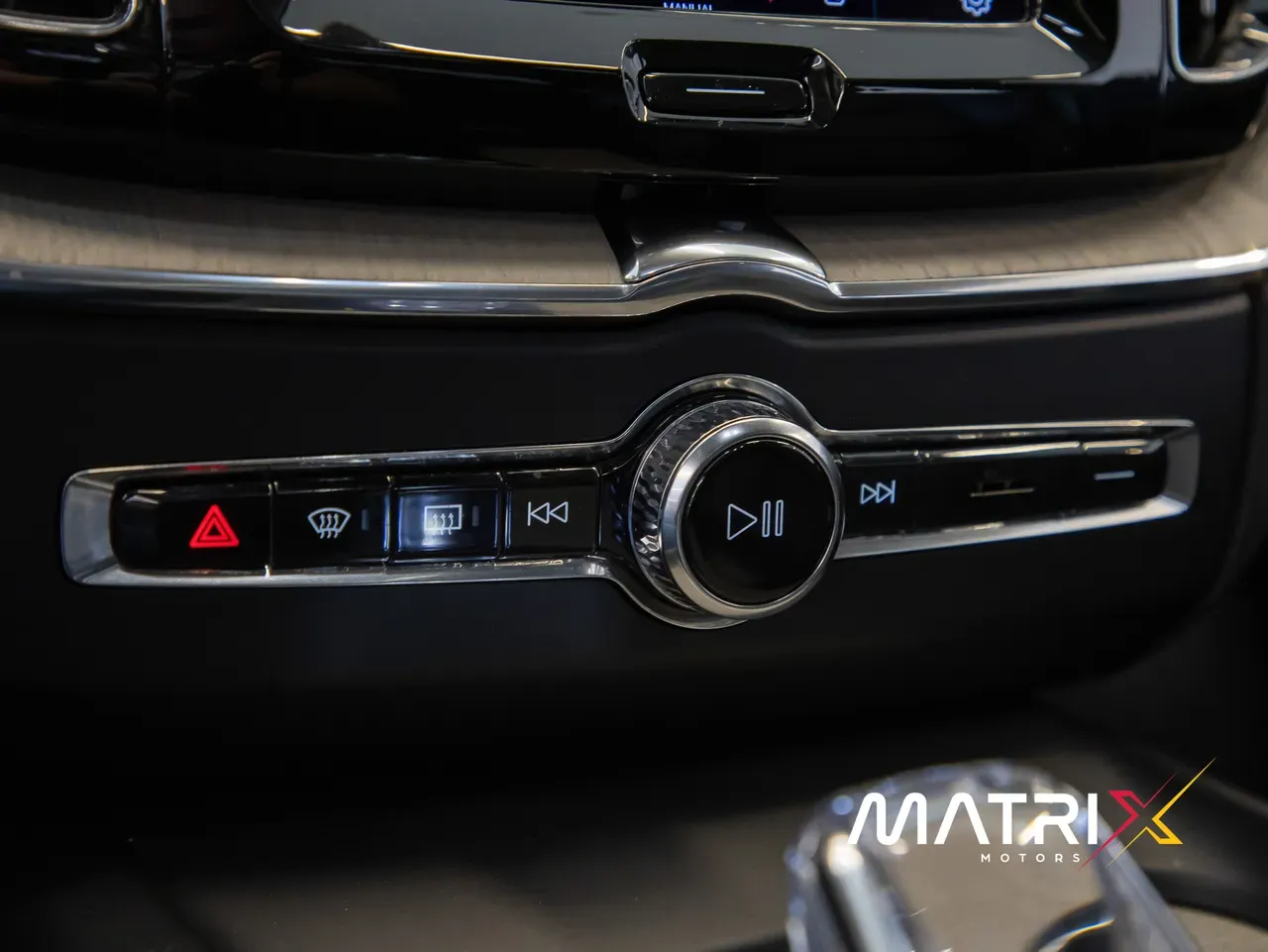 Volvo Xc60 Recharge Plug-in Hybrid - Imagem 13