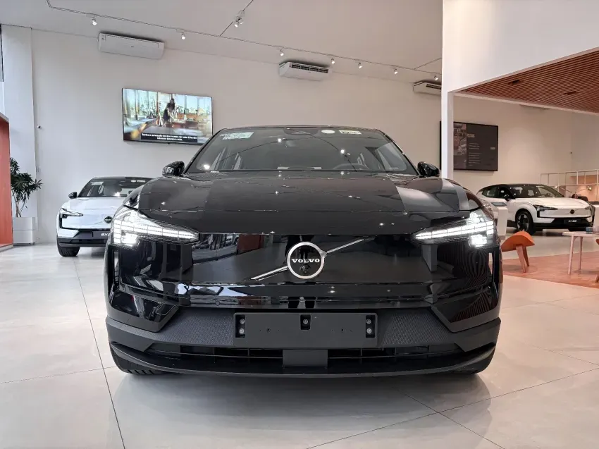 Volvo EX30 - Imagem 3