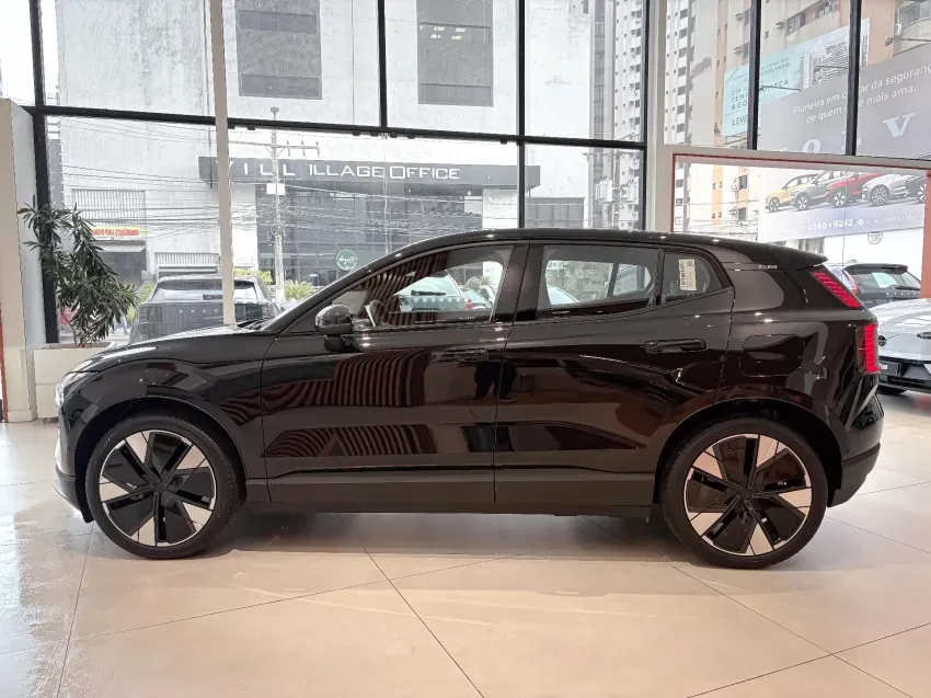 Volvo EX30 - Imagem 7