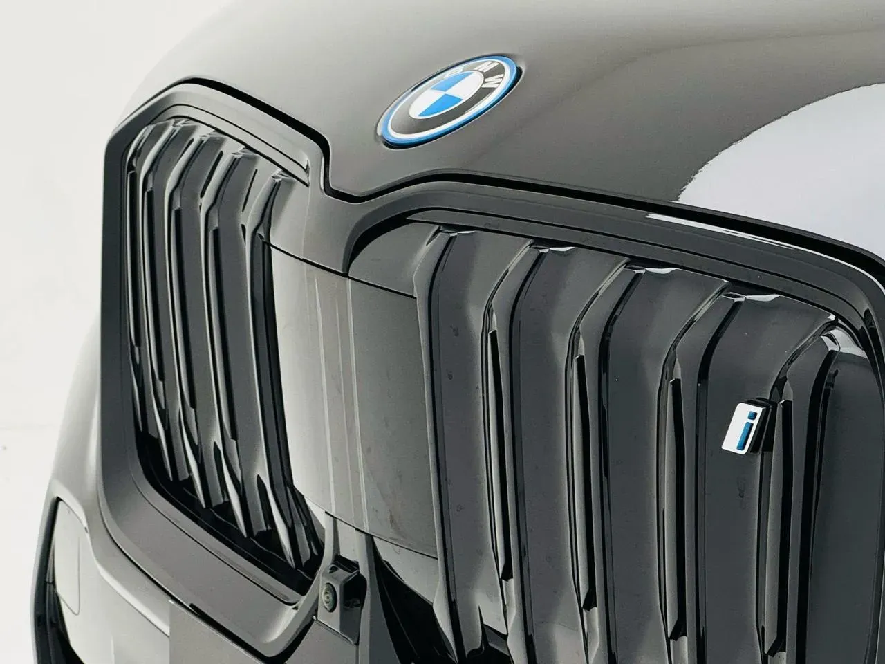 BMW Ix - Imagem 17