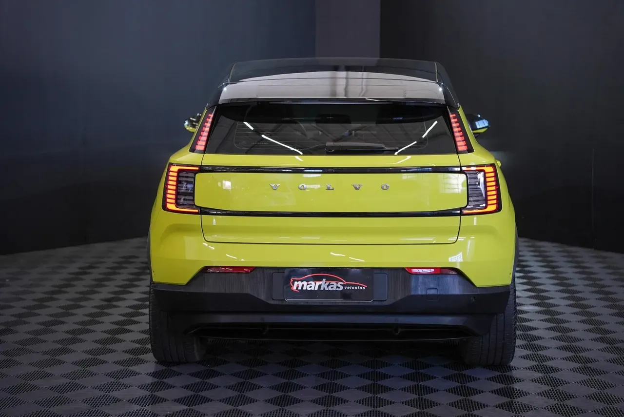 Volvo EX30 - Imagem 6