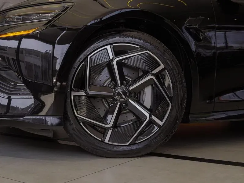 BYD Seal - Imagem 16