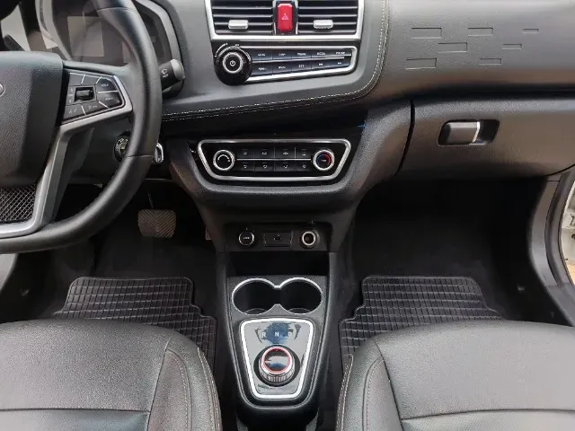 JAC Iev20 - Imagem 15