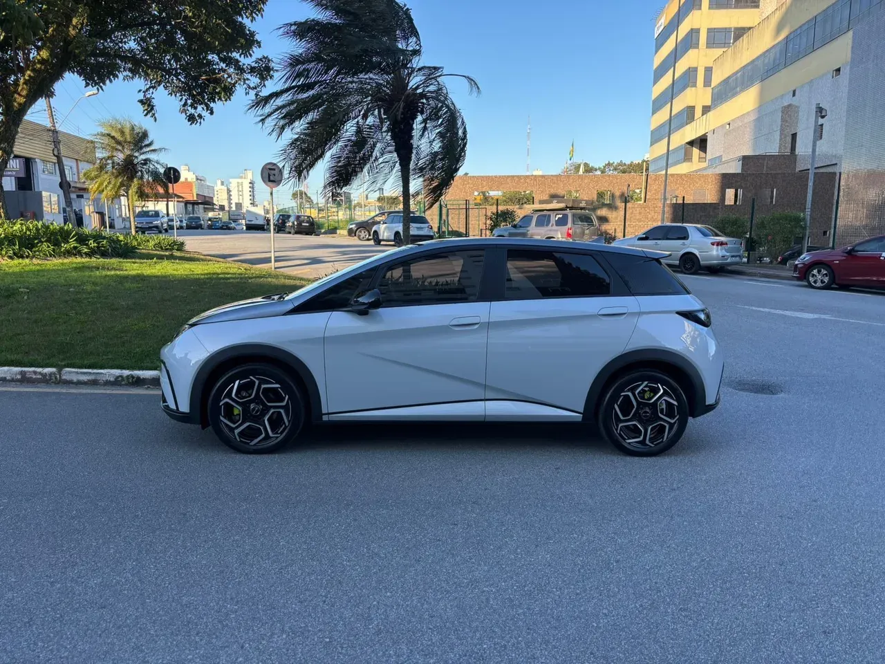 BYD Dolphin Plus - Imagem 7