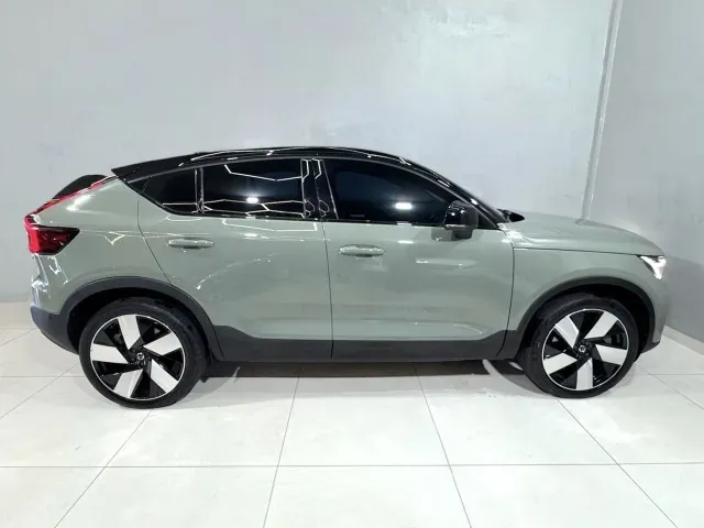 Volvo C40 Recharge - Imagem 7