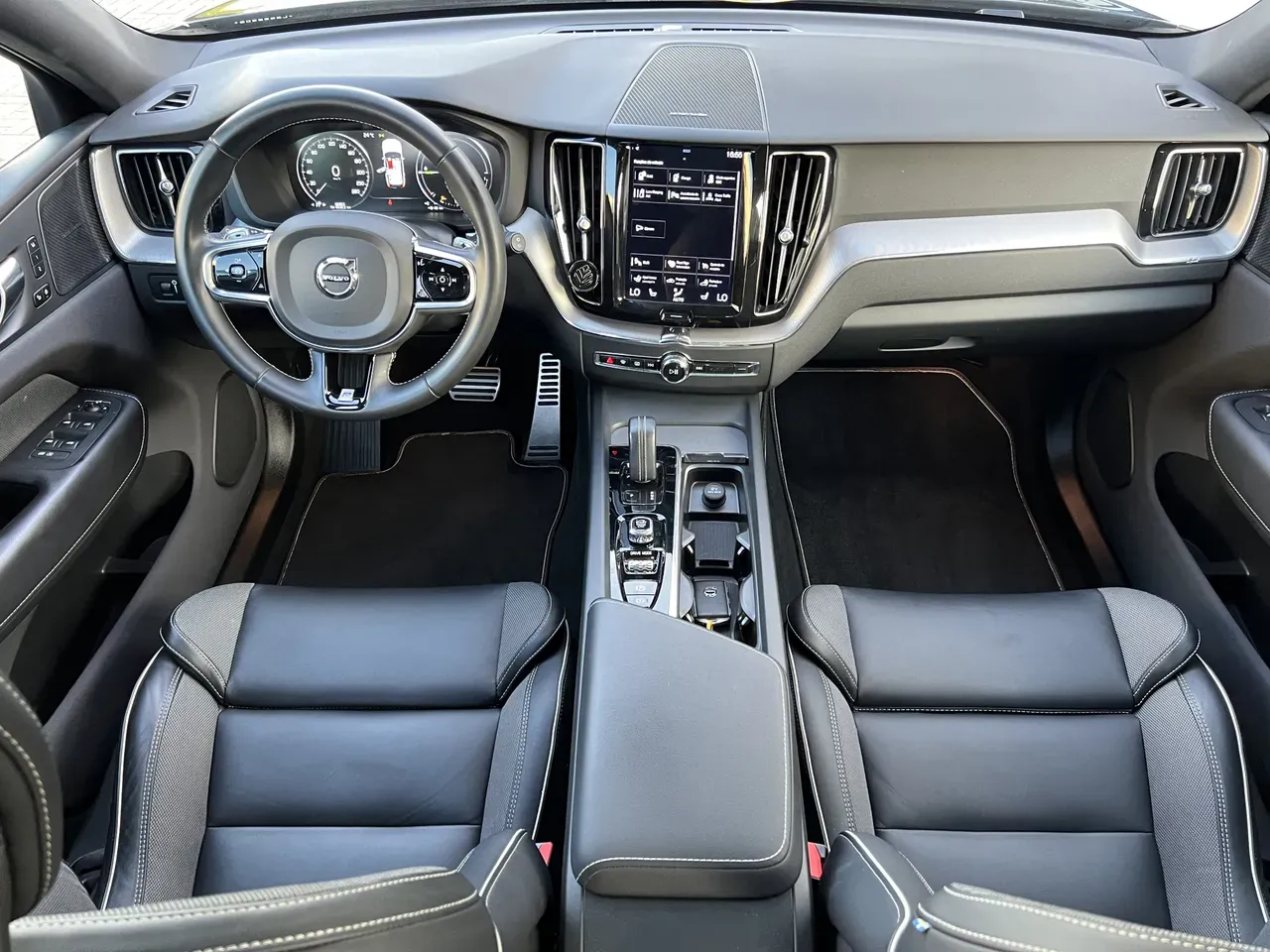 Volvo Xc60 - Imagem 8