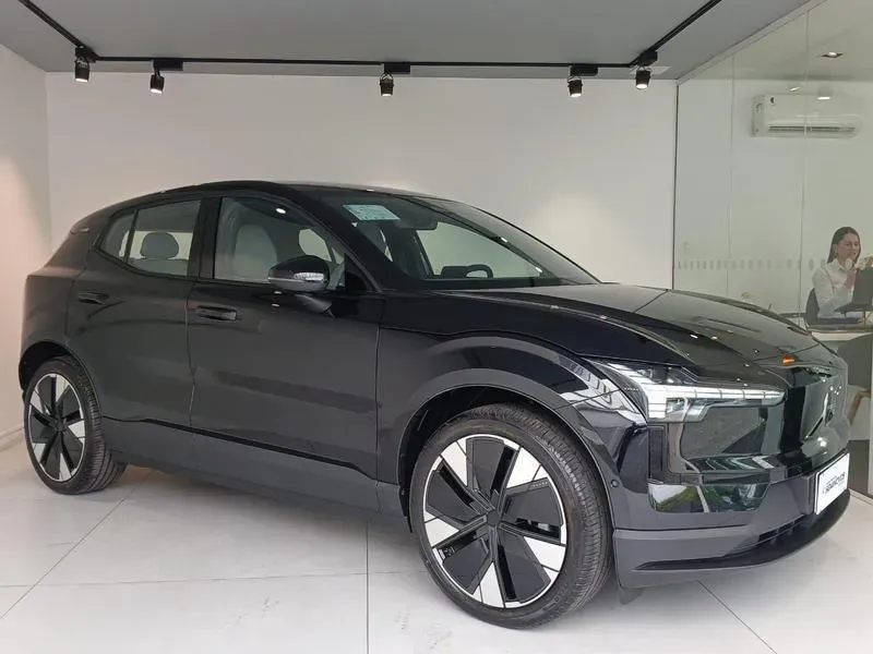 Volvo EX30 - Imagem 3