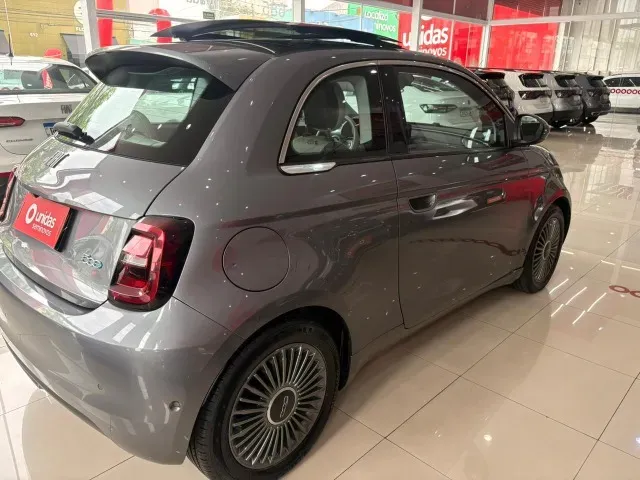 Fiat 500e - Imagem 6