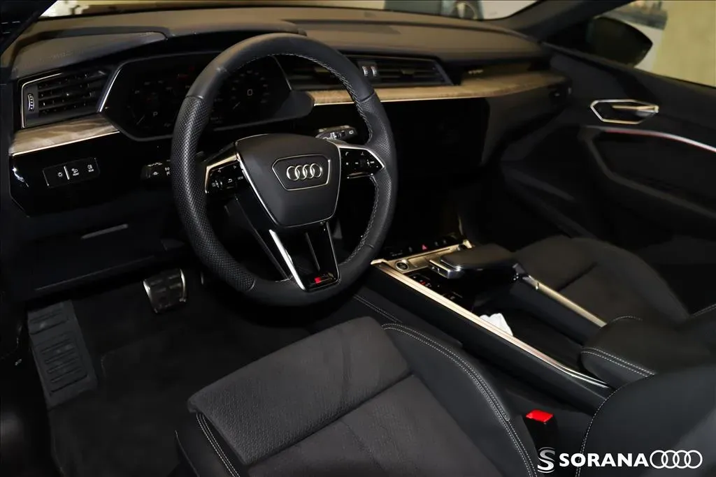 Audi E-tron - Imagem 8