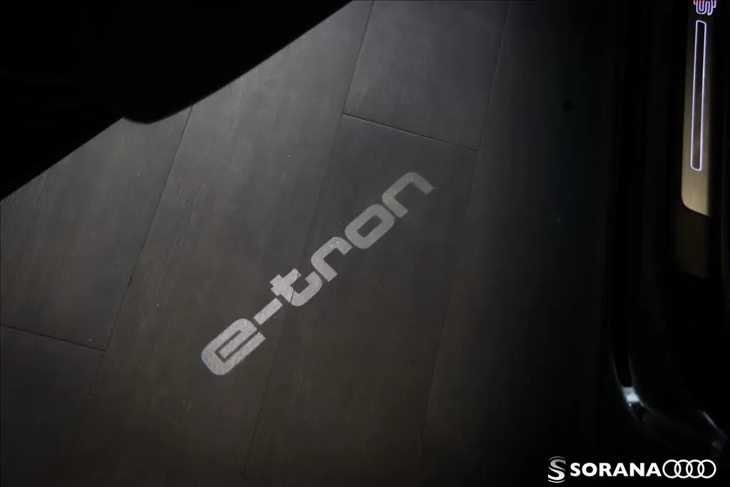 Audi E-tron - Imagem 15