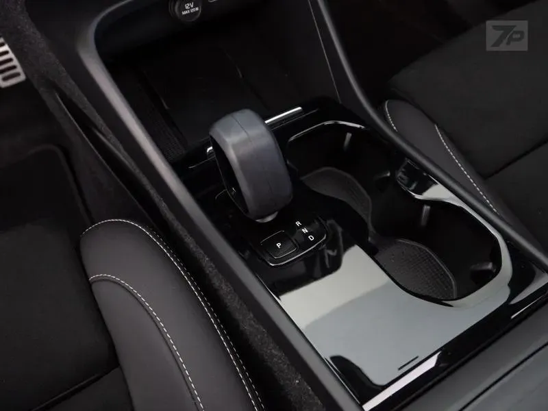 Volvo XC40 - Imagem 7