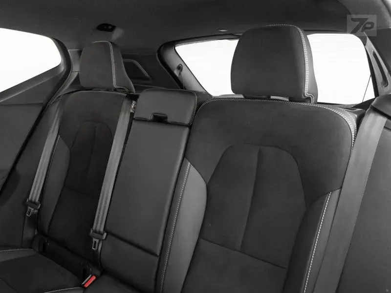 Volvo XC40 - Imagem 10