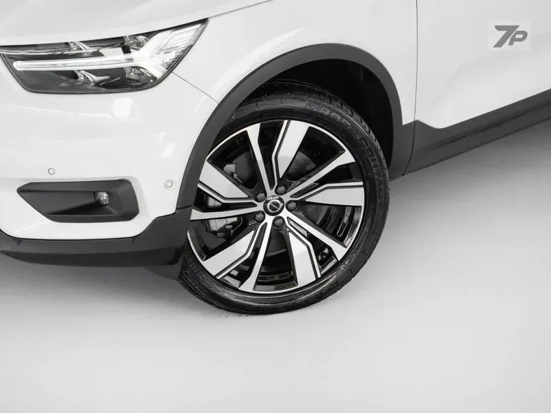 Volvo XC40 - Imagem 16
