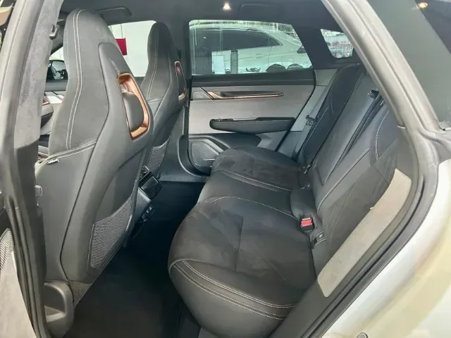 Zeekr 001 - Imagem 10