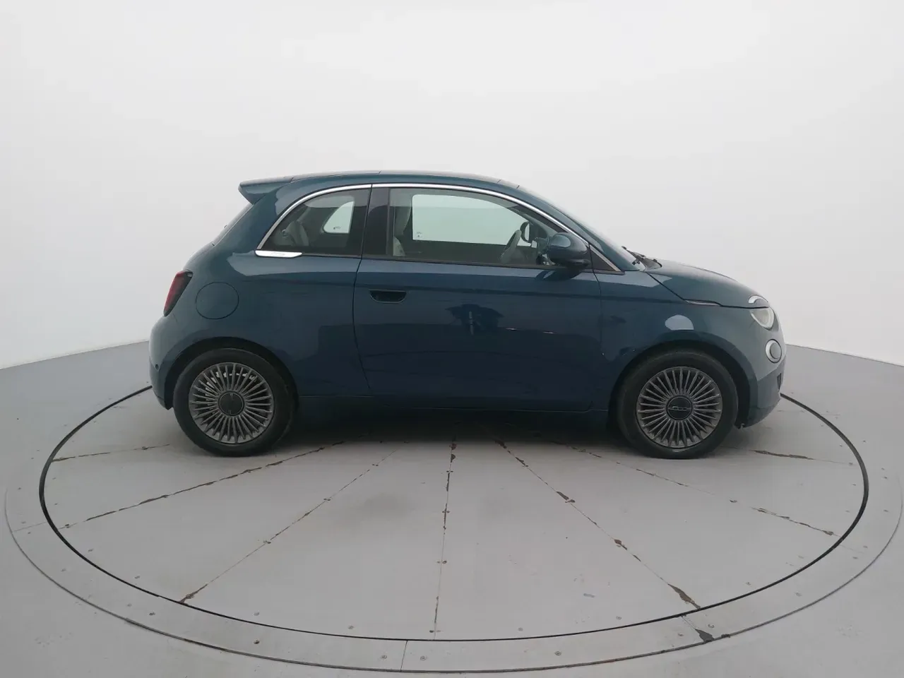 Fiat 500e - Imagem 6