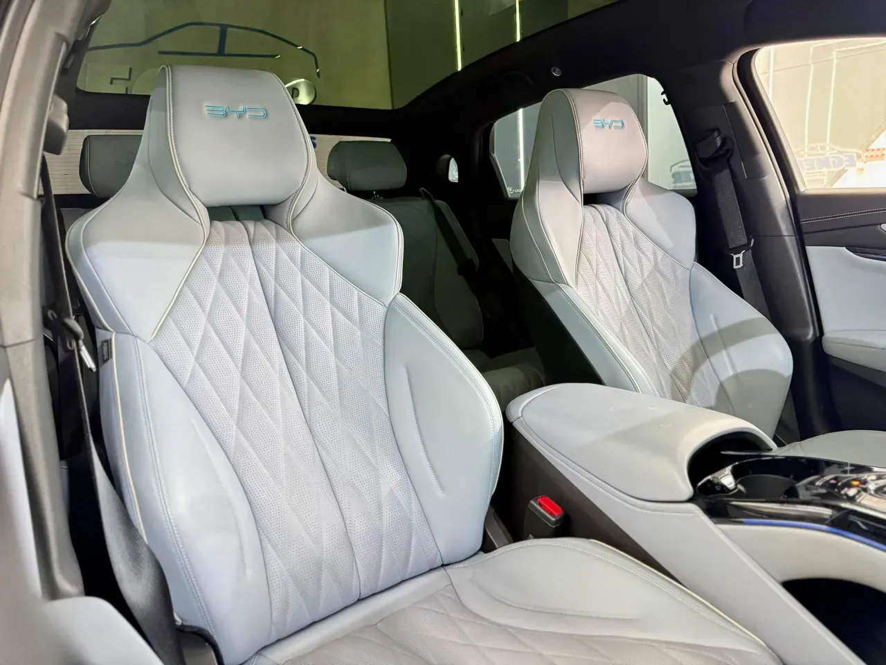 BYD Seal - Imagem 12