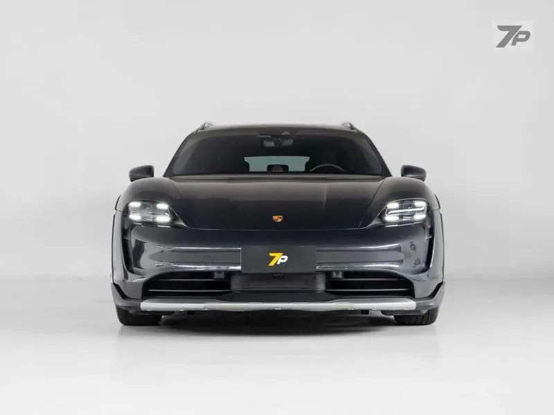 Porsche Taycan - Imagem 2