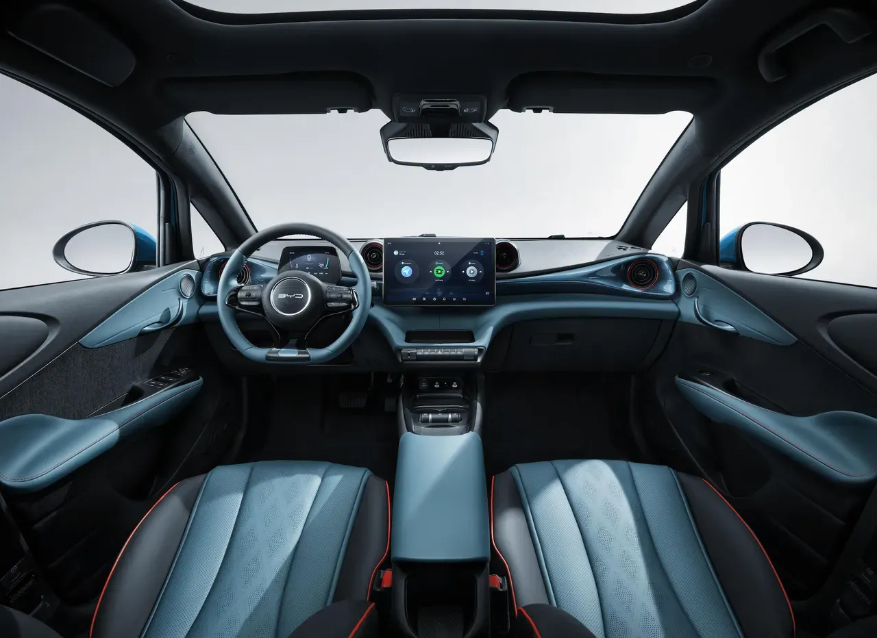 BYD Dolphin Plus - Imagem 2