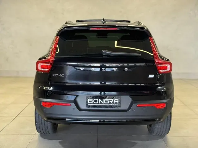 Volvo XC40 Recharge - Imagem 3