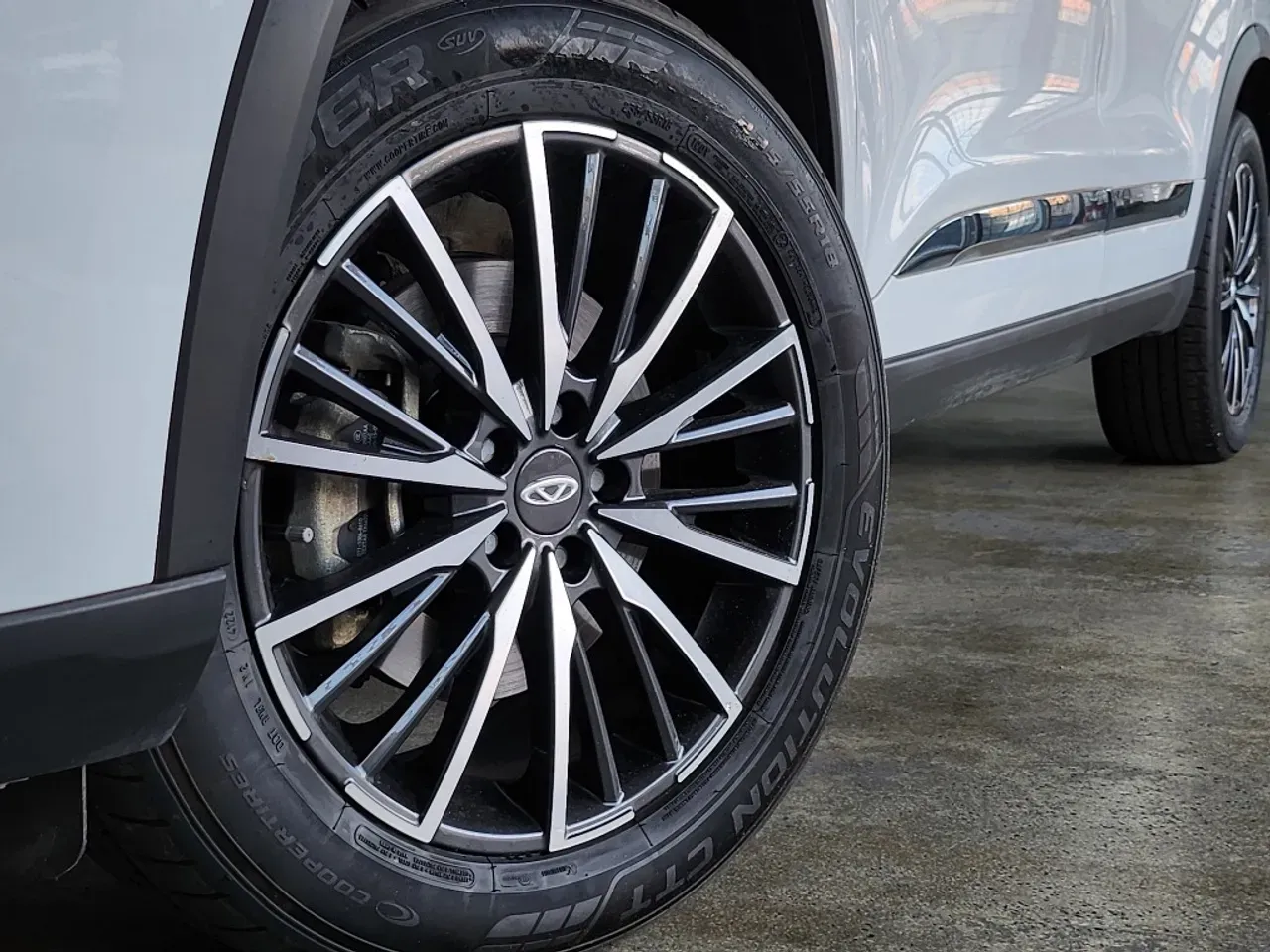 Chery Tiggo 8 Pro Plug-in Hybrid - Imagem 13