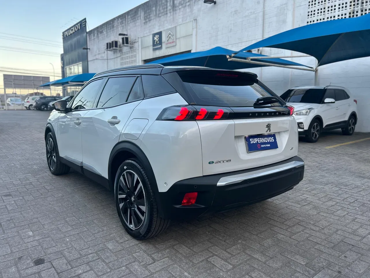 Peugeot E-208 - Imagem 3