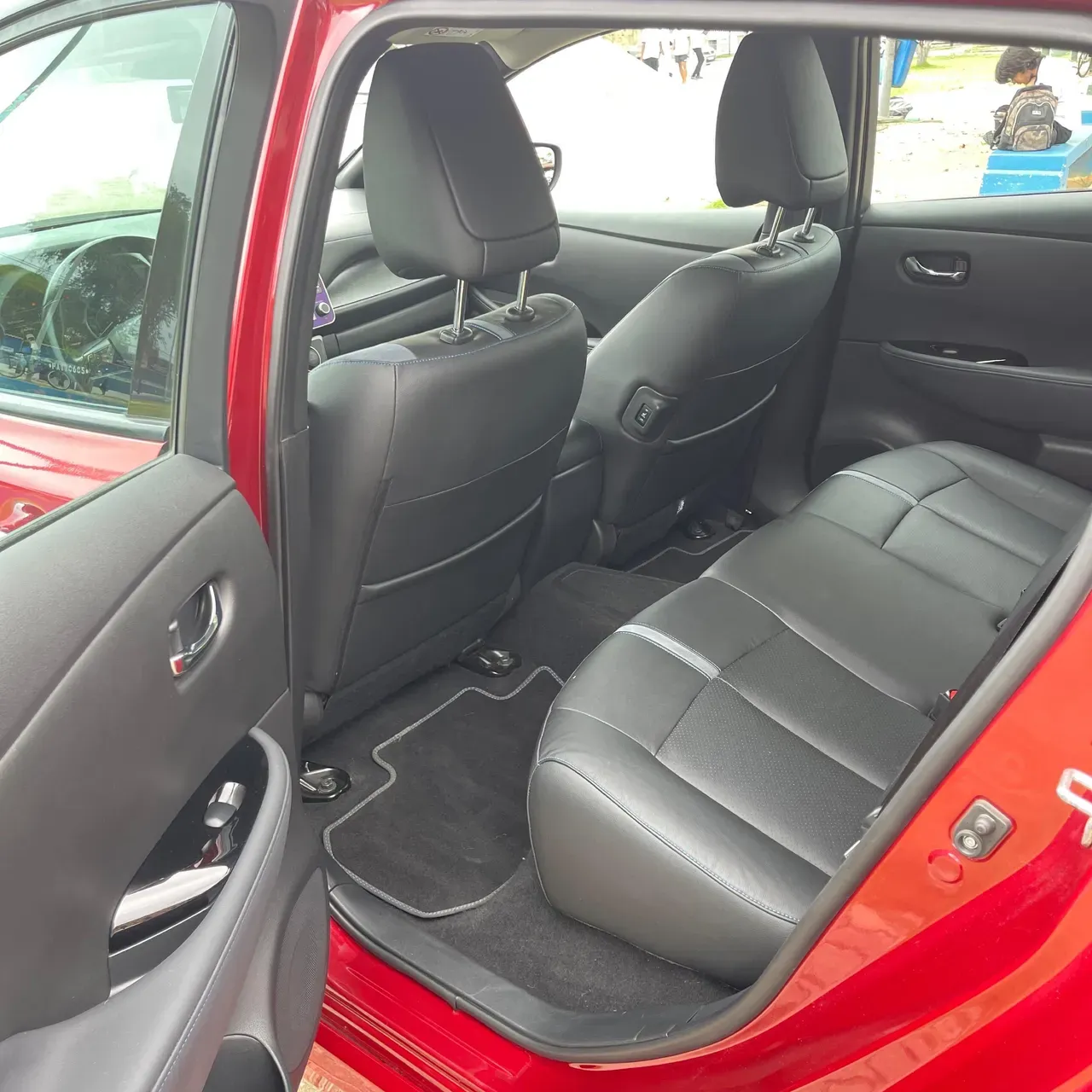 Nissan Leaf - Imagem 12